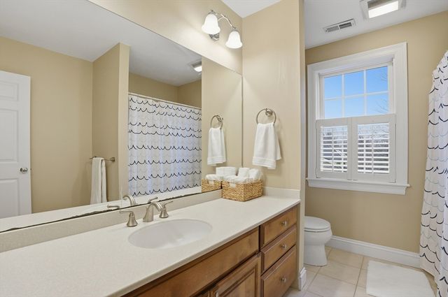 531 Salisbury Street, Worcester, MA 01609