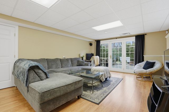 531 Salisbury Street, Worcester, MA 01609