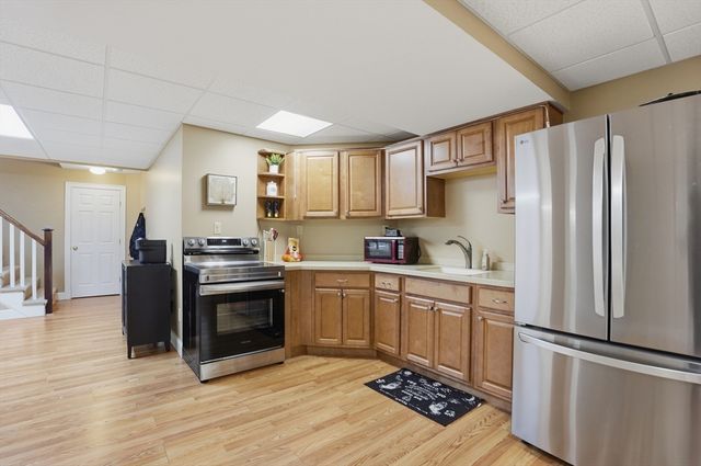 531 Salisbury Street, Worcester, MA 01609