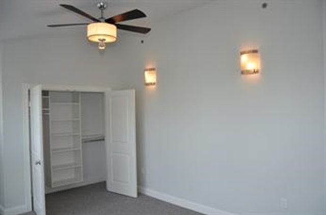 6 Admiral's Way 5, Chelsea, MA 02150