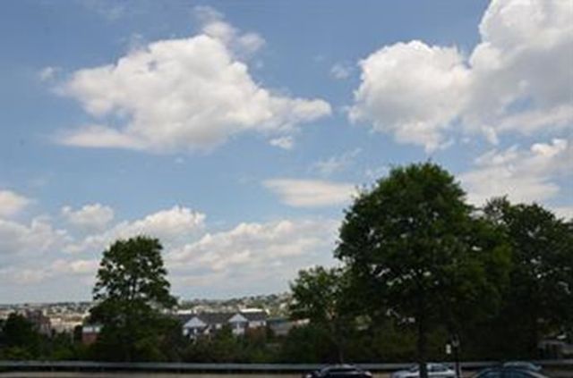 6 Admiral's Way 5, Chelsea, MA 02150