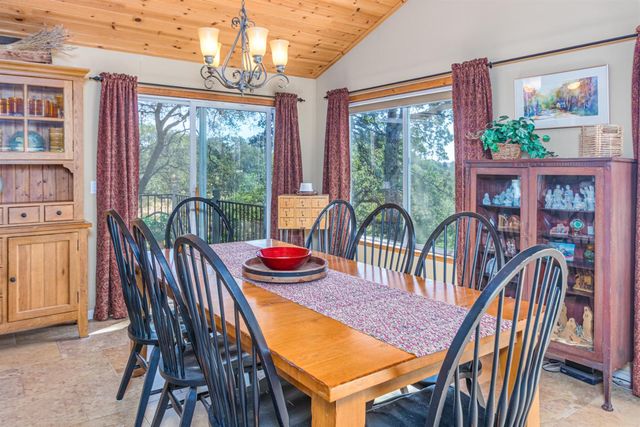 9290 Cramer Rd, Auburn, CA 95602