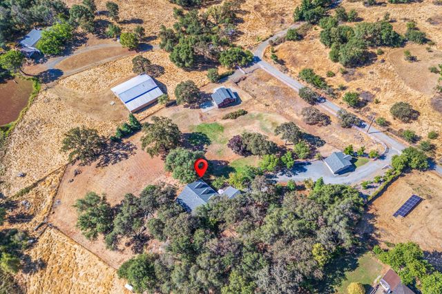 9290 Cramer Rd, Auburn, CA 95602