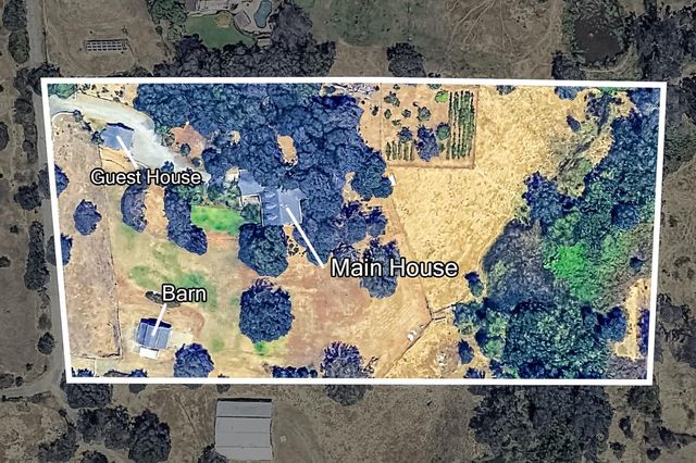 9290 Cramer Rd, Auburn, CA 95602