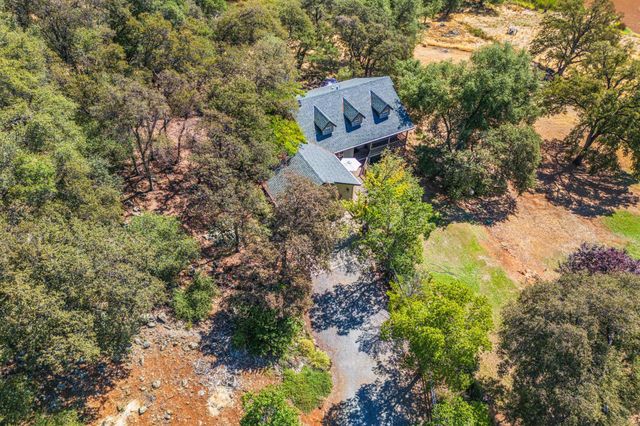 9290 Cramer Rd, Auburn, CA 95602