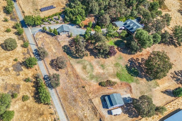 9290 Cramer Rd, Auburn, CA 95602