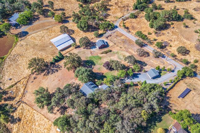 9290 Cramer Rd, Auburn, CA 95602