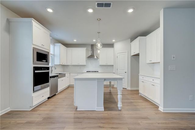 2505 Dixon Place, Lawrenceville, GA 30045