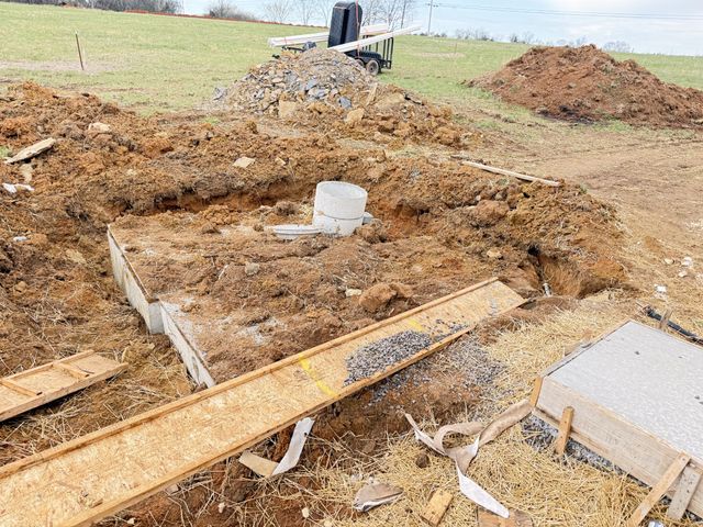 2817 Unionville Rd, Chapel Hill, TN 37034