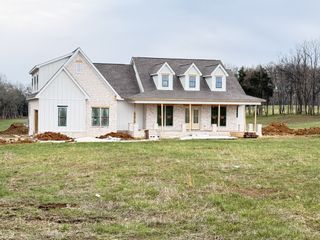 2817 Unionville Rd, Chapel Hill, TN 37034