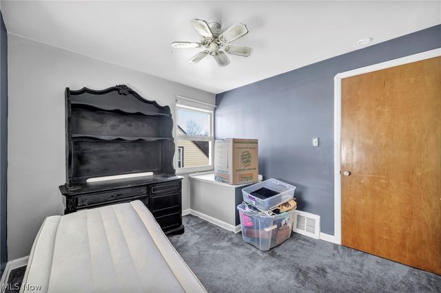 4035 Victory Boulevard, Cleveland, OH 44135