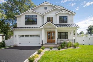 31 Butler Pkwy, Summit City, NJ 07901