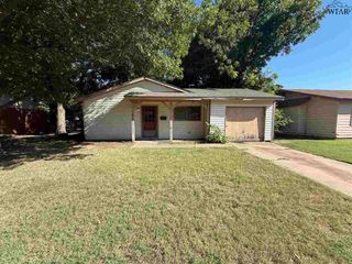 4609 MEADOWLAKE DRIVE, Wichita Falls, TX 76310
