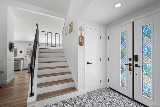 7655 Jennite Drive, San Diego, CA 92119