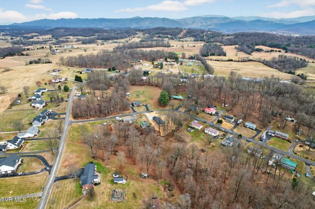 178 Woodland Circle, Jonesborough, TN 37659