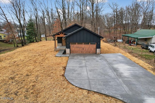 178 Woodland Circle, Jonesborough, TN 37659