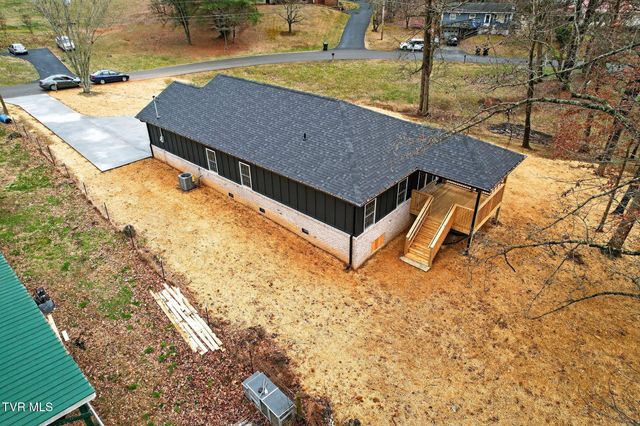 178 Woodland Circle, Jonesborough, TN 37659