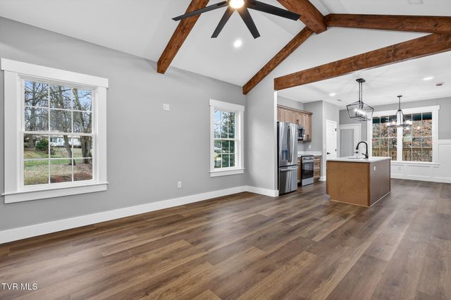 178 Woodland Circle, Jonesborough, TN 37659