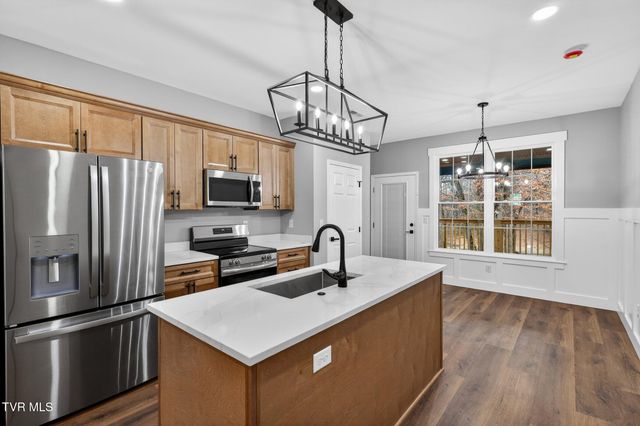 178 Woodland Circle, Jonesborough, TN 37659