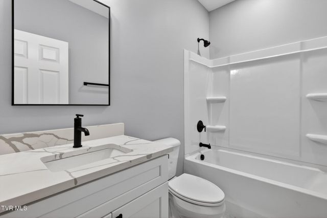 178 Woodland Circle, Jonesborough, TN 37659