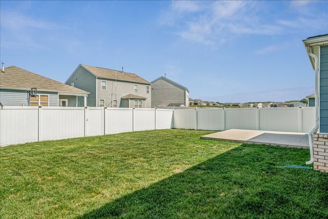 1304 Rosewood Dr, White House, TN 37188