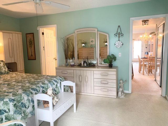 169 Sheffield G, West Palm Beach, FL 33417