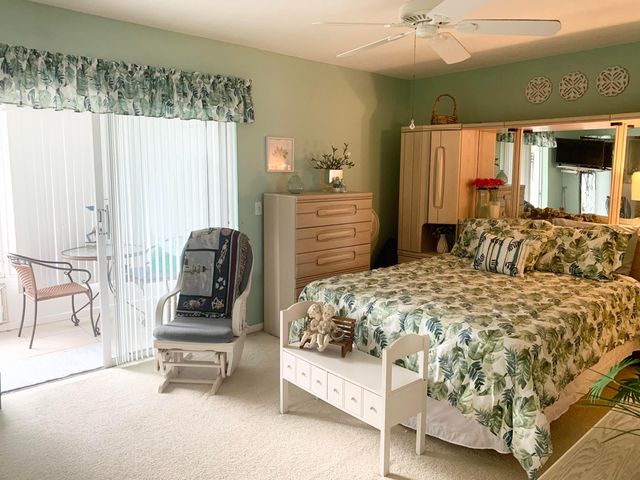 169 Sheffield G, West Palm Beach, FL 33417