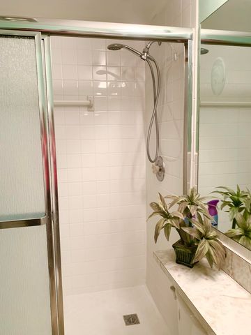 169 Sheffield G, West Palm Beach, FL 33417