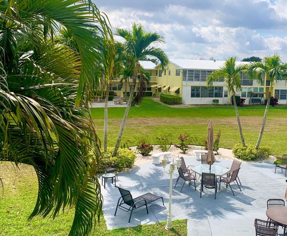 169 Sheffield G, West Palm Beach, FL 33417