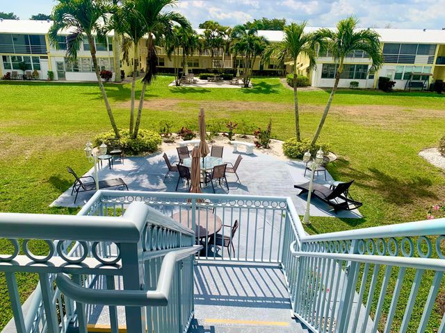 169 Sheffield G, West Palm Beach, FL 33417