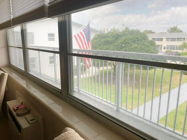 169 Sheffield G, West Palm Beach, FL 33417