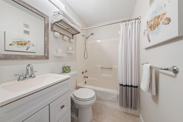 261 Cypress Point Drive, Palm Beach Gardens, FL 33418