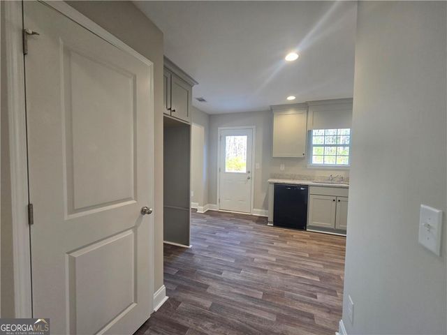 2970 Cannon Bridge Road, Demorest, GA 30535