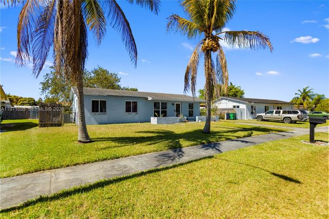 14264 SW 109th Ct, Miami, FL 33176