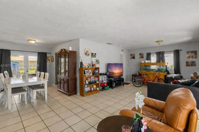 14264 SW 109th Ct, Miami, FL 33176