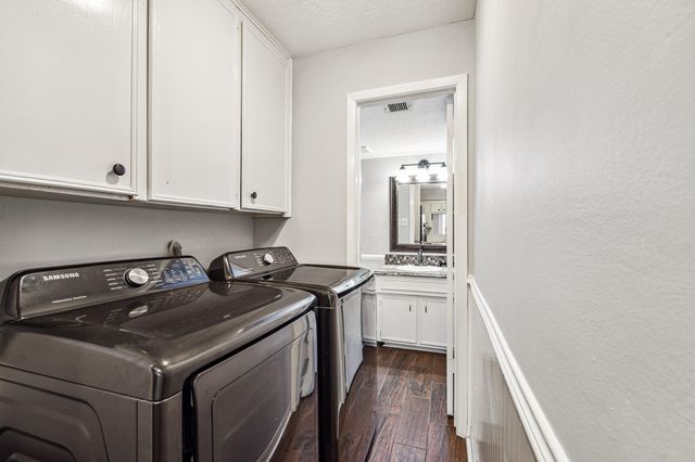 3013 Bee Cave Drive, Missouri City, TX 77459