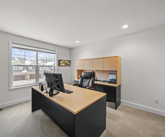 3095 Millbury Lane, Ann Arbor, MI 48105