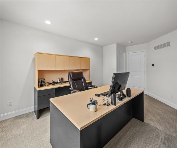 3095 Millbury Lane, Ann Arbor, MI 48105