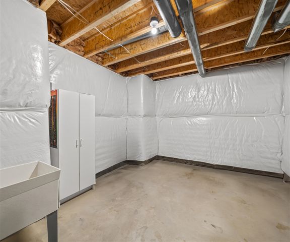 3095 Millbury Lane, Ann Arbor, MI 48105