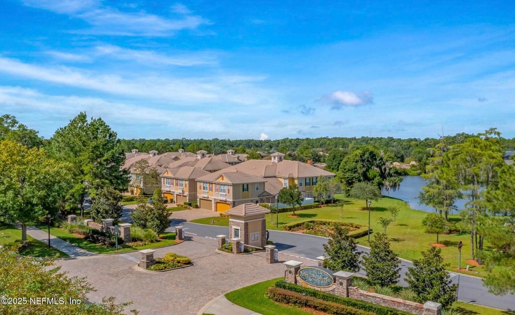 535 HEDGEWOOD Drive, St. Augustine, FL 32092