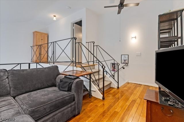 361 Claremont Ave 11, Montclair Twp., NJ 07042