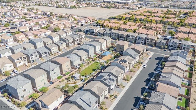 7482 Lodano Avenue, Las Vegas, NV 89113