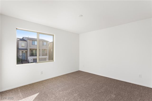 7482 Lodano Avenue, Las Vegas, NV 89113