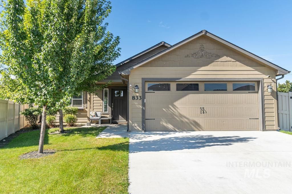833 Baron Lakes Ave, Middleton, ID 83644 photo 4