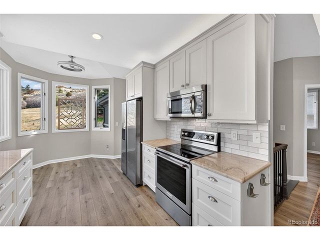 6685 Bright Water Trl, Littleton, CO 80125