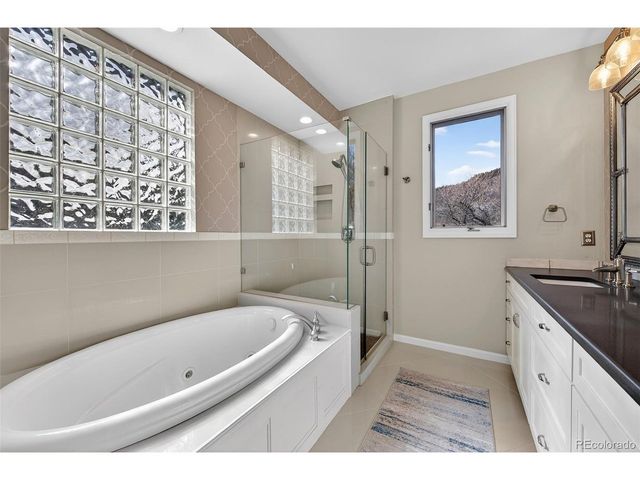 6685 Bright Water Trl, Littleton, CO 80125