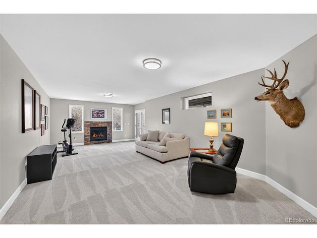 6685 Bright Water Trl, Littleton, CO 80125
