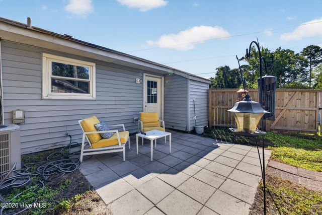 201 Southwold Drive, Wilmington, NC 28409