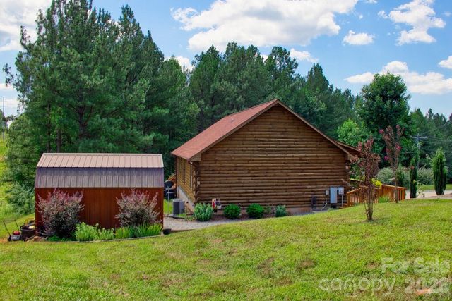 239 Hearthstone Drive, Union Mills, NC 28167