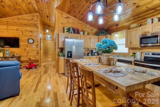 239 Hearthstone Drive, Union Mills, NC 28167
